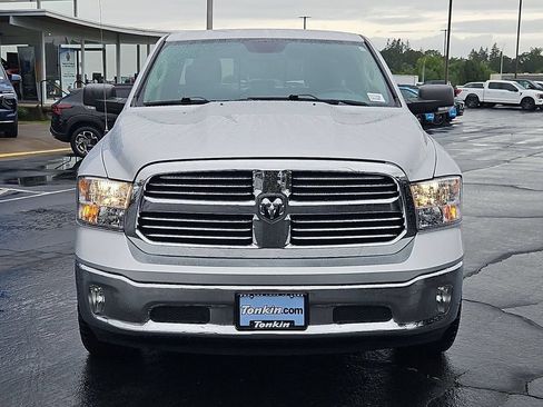Used 2016 RAM 1500 Big Horn w/ Heated Seats & Wheel Group AWD/4WD image 9