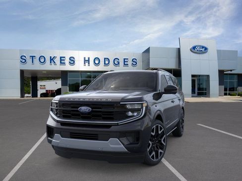 New 2026 Ford Expedition Platinum w/ Platinum Ultimate Package AWD/4WD image 36