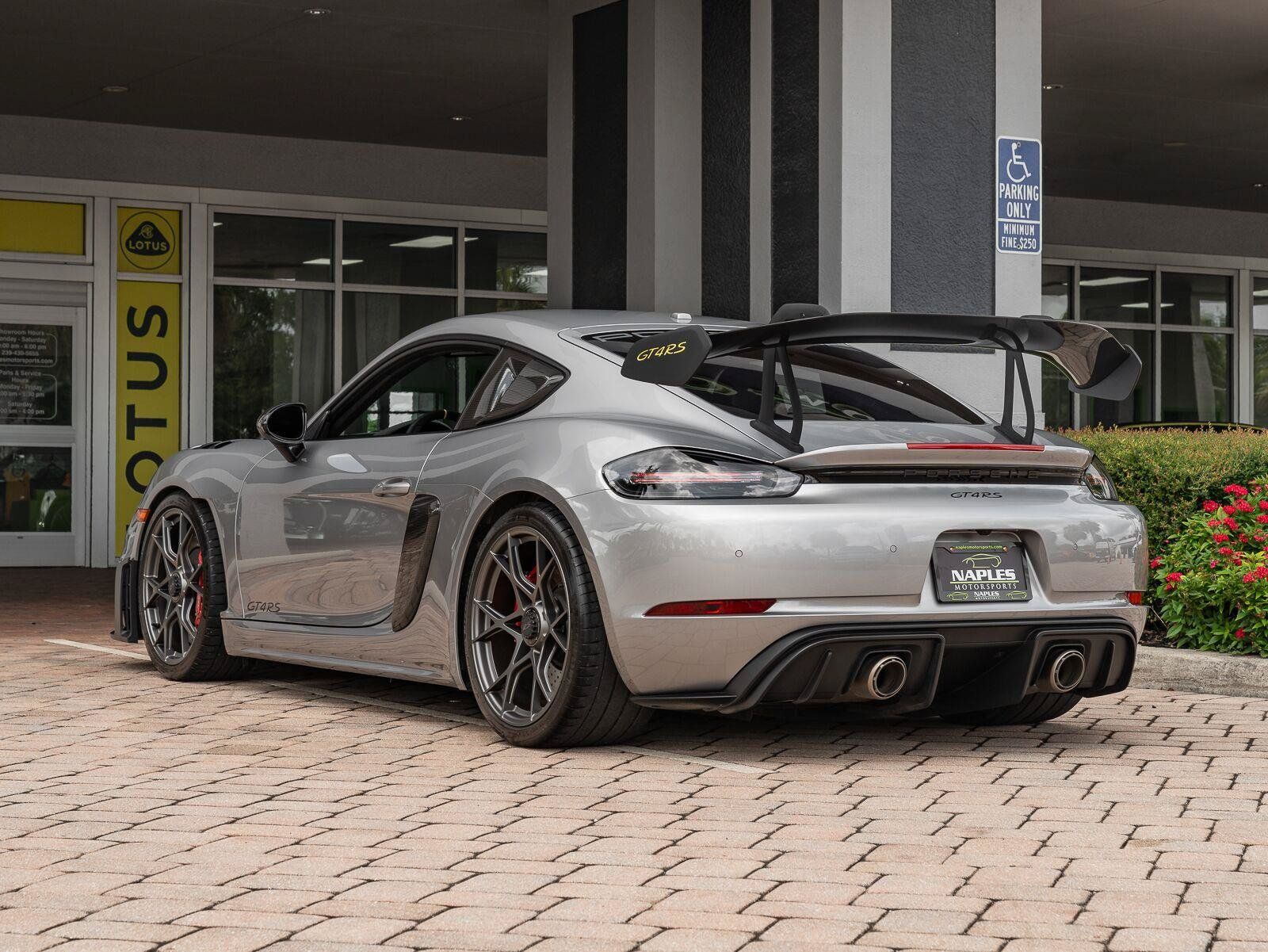 Used 2024 Porsche 718 Cayman GT4 RS RWD image 52