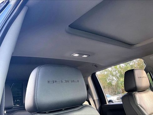Used 2020 GMC Sierra 2500 Denali w/ Denali Ultimate Package image 26
