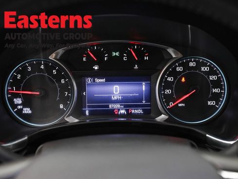 Used 2021 Chevrolet Equinox LT image 18