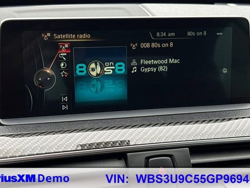 Used 2016 BMW M4 Convertible image 32