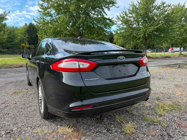 Used 2013 Ford Fusion Titanium w/ Titanium Driver Assist Pkg FWD image 3