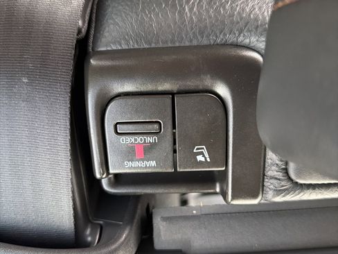 Used 2012 Volvo XC60 T6 image 81