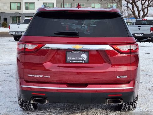 Used 2018 Chevrolet Traverse Premier image 8