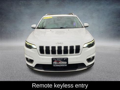 Used 2021 Jeep Cherokee Limited image 10
