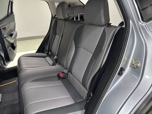 Used 2021 Subaru Crosstrek 2.5i Sport AWD/4WD image 26