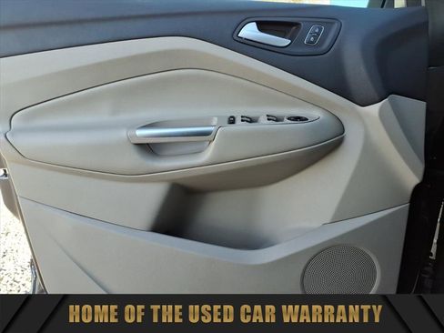 Used 2018 Ford Escape SE image 12