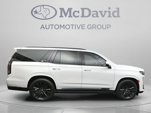 Used 2023 Cadillac Escalade Sport Platinum AWD/4WD image 9