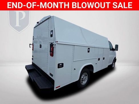 New 2025 Chevrolet Express 3500 w/ Power Convenience Package RWD image 5
