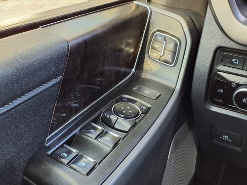 Used 2023 Ford F350 Lariat w/ Lariat Ultimate Package image 40