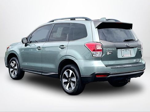 Used 2017 Subaru Forester 2.5i Limited w/ Popular Package #1 AWD/4WD image 12