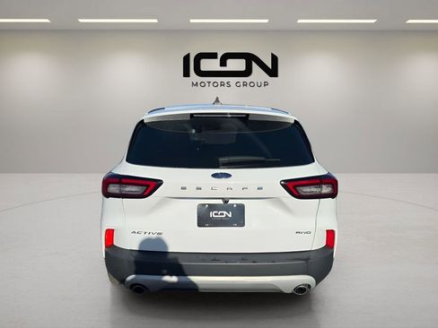 Used 2023 Ford Escape Active image 5