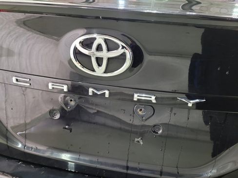 Used 2020 Toyota Camry SE image 56