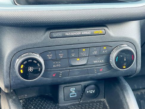 Used 2022 Ford Bronco Sport Badlands image 17