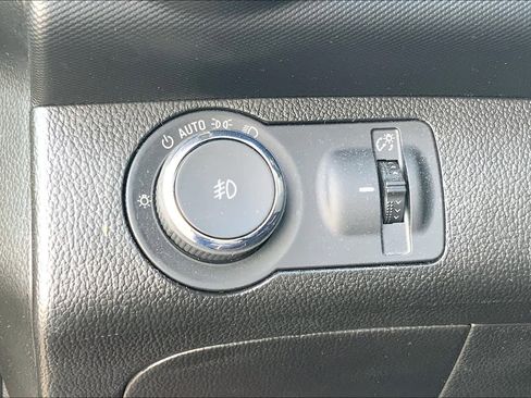 Used 2020 Chevrolet Sonic LT w/ RS Package FWD image 36