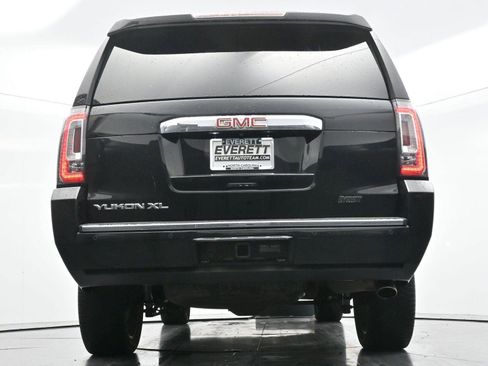 Used 2018 GMC Yukon XL Denali w/ Denali Ultimate Package AWD/4WD image 53