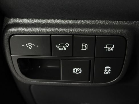 Certified 2026 Hyundai Palisade FWD Hybrid image 25