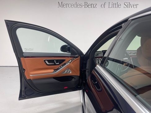 Used 2026 Mercedes-Benz S 580 4MATIC Sedan image 16