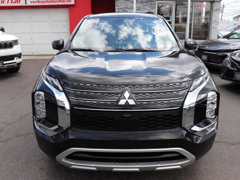 Used 2024 Mitsubishi Outlander FWD image 8