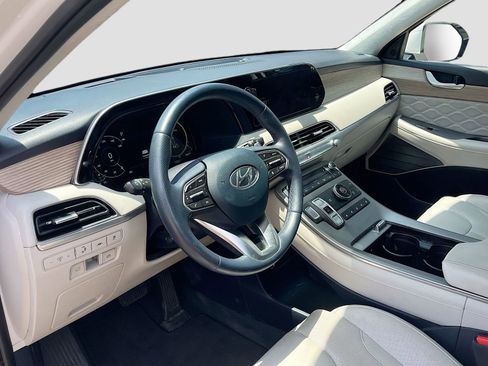 Used 2022 Hyundai Palisade Calligraphy image 9