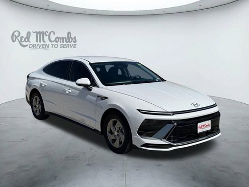 New 2026 Hyundai Sonata SE FWD image 7