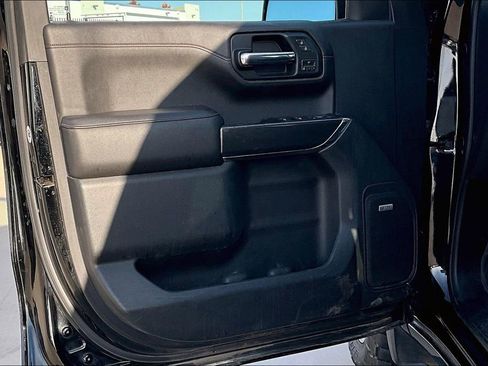 Used 2019 GMC Sierra 1500 AT4 w/ AT4 Premium Package image 23