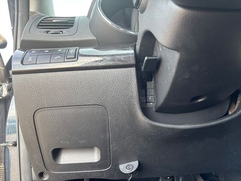Used 2012 Kia Sorento LX AWD/4WD image 15