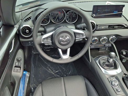 New 2026 MAZDA MX-5 Miata Grand Touring w/ Weather Package RWD image 7