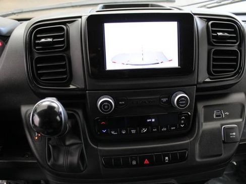 Used 2025 RAM ProMaster 2500 w/ Convenience Group FWD image 6