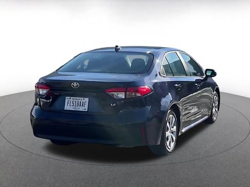 Used 2025 Toyota Corolla LE image 12