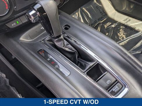 Used 2022 Honda HR-V Sport image 19