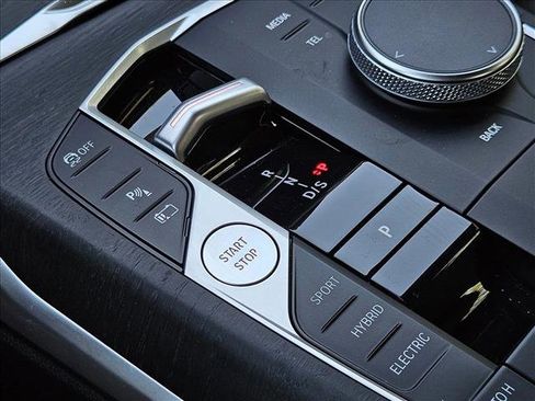 Certified 2023 BMW 330e w/ Premium Package image 12