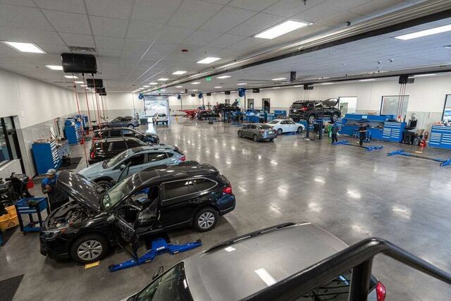 Used 2023 Volvo V60 T8 Polestar AWD/4WD image 40
