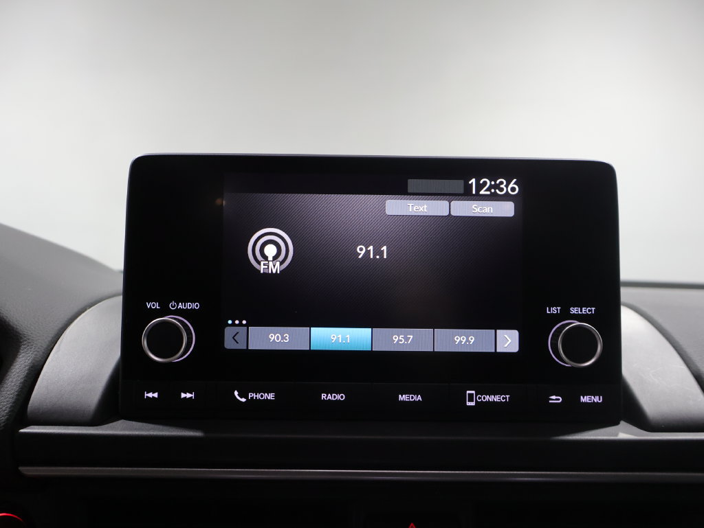 Used 2025 Honda Pilot Sport image 26