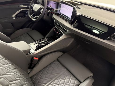 New 2026 Audi SQ5 Premium Plus AWD/4WD image 15