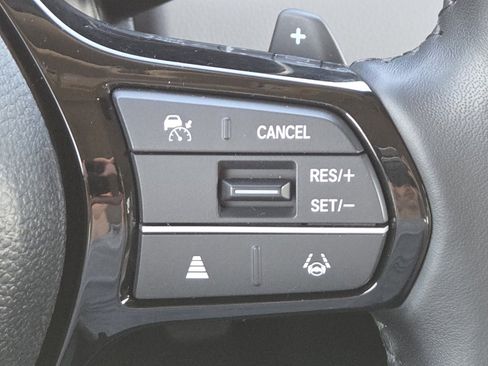 Used 2024 Honda Pilot Touring image 32