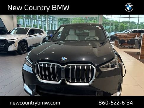 New 2026 BMW X1 xDrive28i w/ Technology Package AWD/4WD image 2