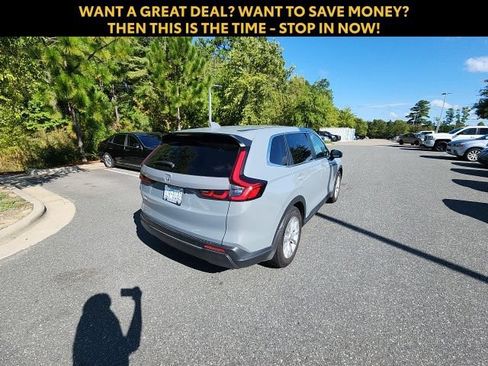Used 2025 Honda CR-V EX-L image 12