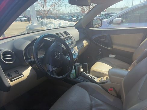 Used 2011 Toyota RAV4 Limited w/ Limited Extra Value Pkg image 10