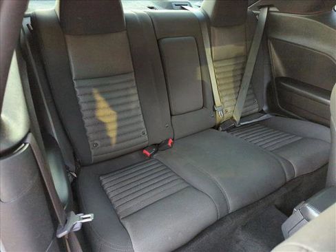 Used 2013 Dodge Challenger R/T RWD image 18
