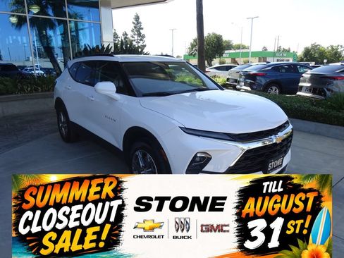 Certified 2023 Chevrolet Blazer LT w/ Convenience Package FWD image 1