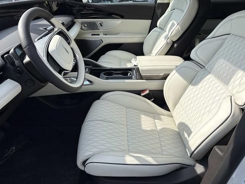 New 2026 Lincoln Nautilus Black Label w/ Jet Appearance Package AWD/4WD image 23