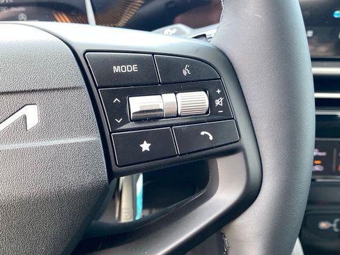 New 2026 Kia Sportage EX image 15