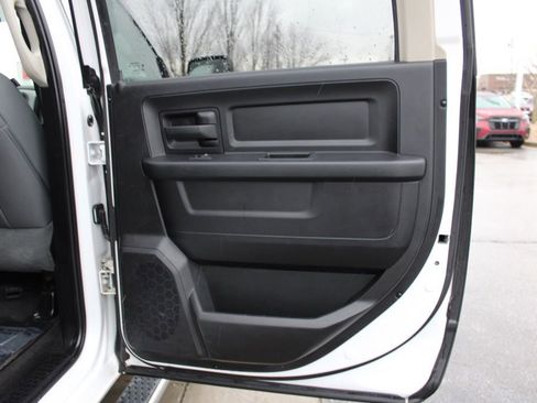 Used 2016 RAM 1500 Express image 23