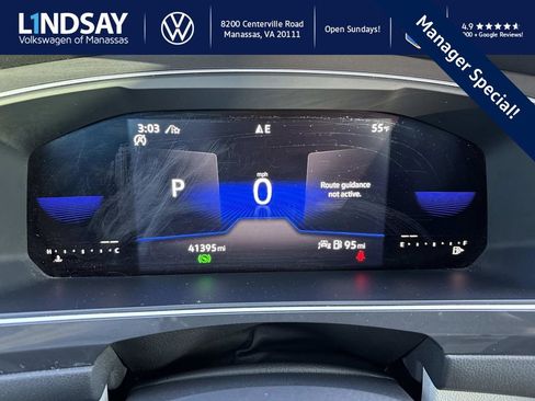 Used 2022 Volkswagen Tiguan SE R-Line image 23