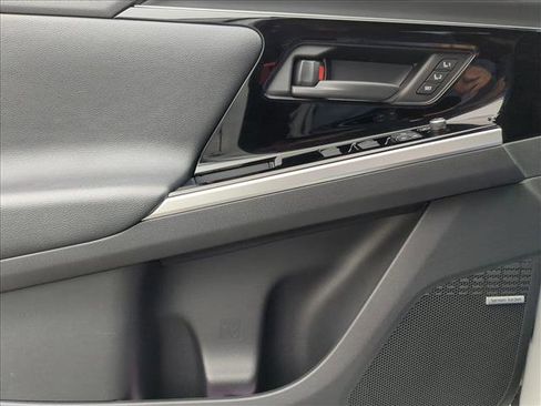 Certified 2024 Subaru Solterra Touring image 11