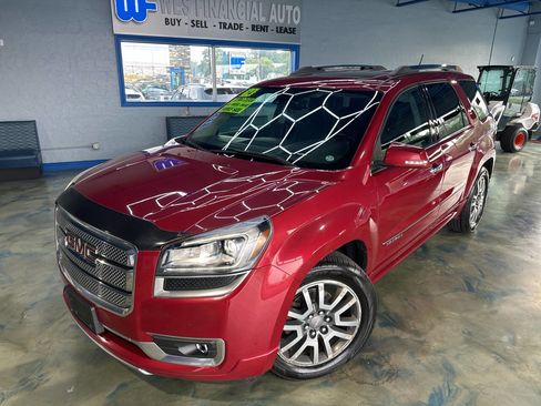 Used 2014 GMC Acadia Denali image 2