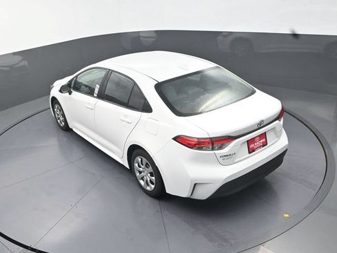 Used 2024 Toyota Corolla LE FWD image 26
