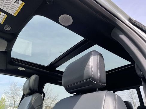 Certified 2023 Ford F150 Lariat w/ Equipment Group 502A High image 22